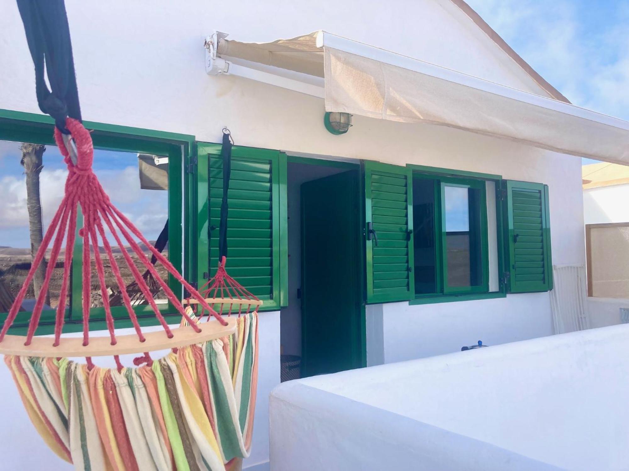 El Islote Direct At Paradise Cotillo